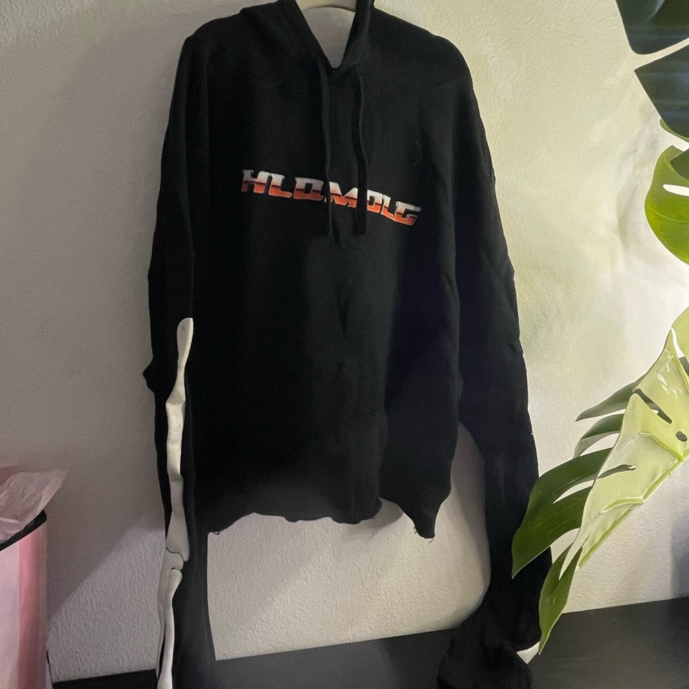 YHLQMDLG Bad Bunny Authentic Glow in the Dark Cropped Sweater